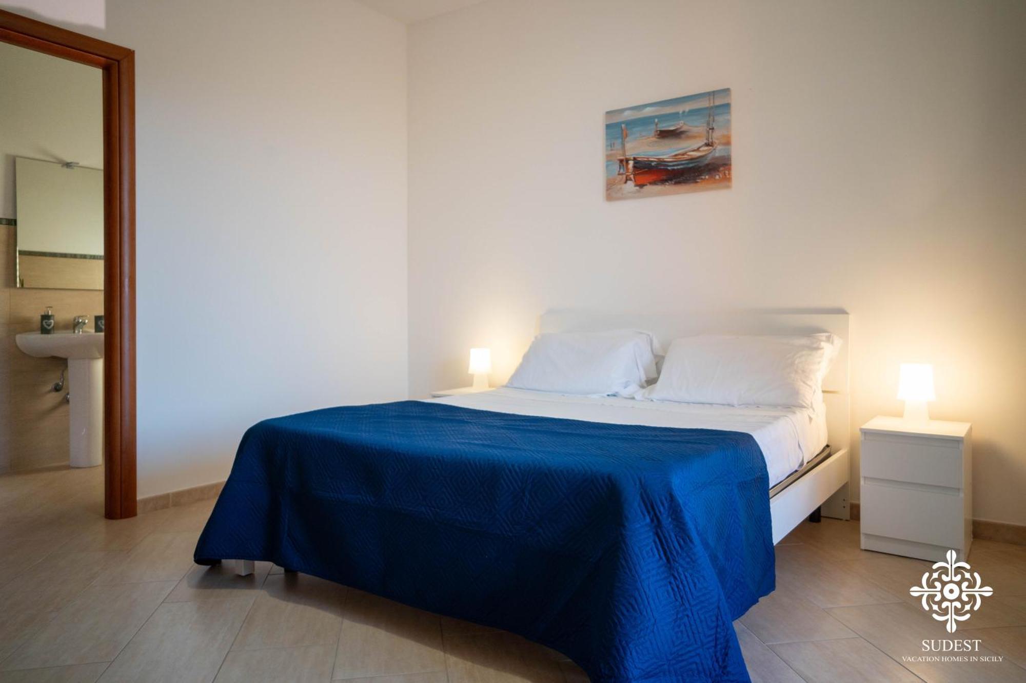 Villa Seaside - Beach Retreat With Jacuzzi Сиракузы Экстерьер фото